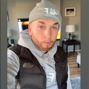 Meet your Posher, Anthony